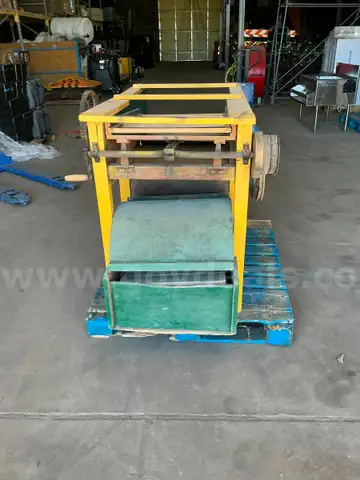 Hand Operated Mill Seed and Grain Cleaner