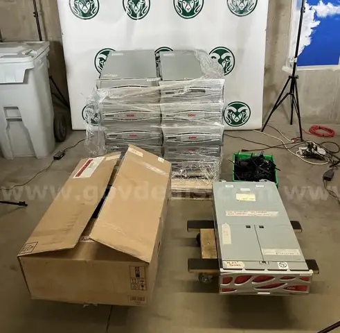 Lot of 13 Data Direct Networks Servers