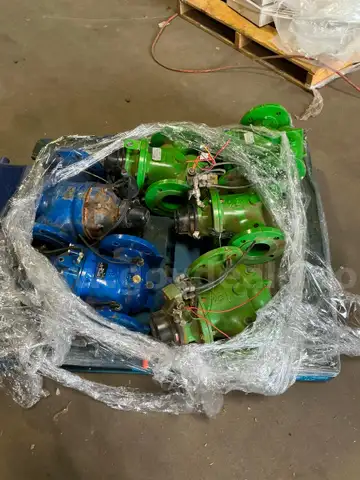 Lot of 6 Irrigation Valves