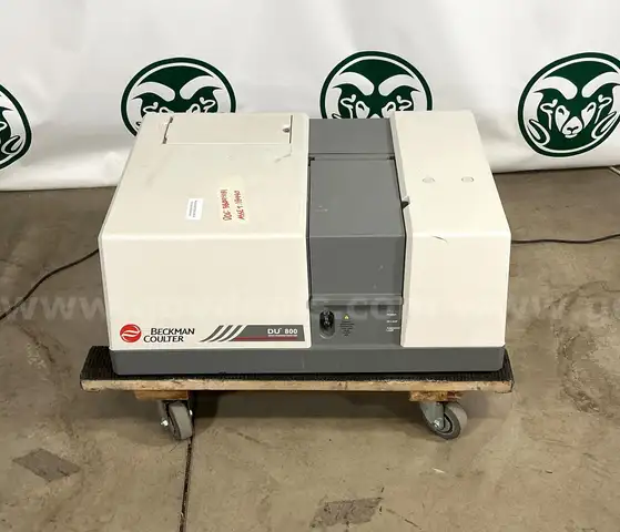 Beckman Coulter DU 800 Spectrometer