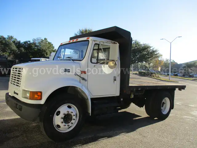 2000 International 4700