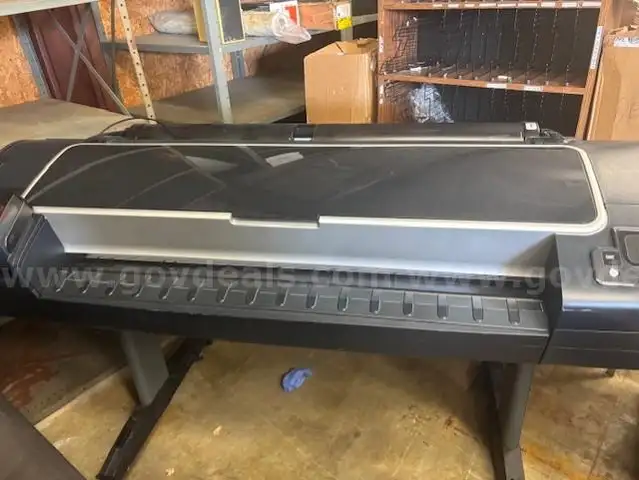 HP DesignJet T1700 44-in PostScript Printer