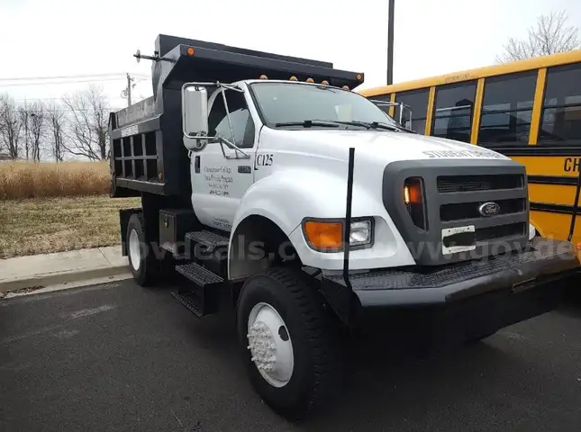 2010 Ford F750 With Dump Body