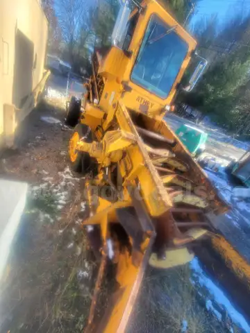 2000 Athey Dirt Loader