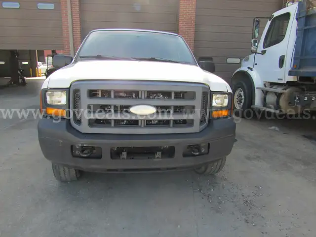 2006 Ford F-250 SD XL 4WD
