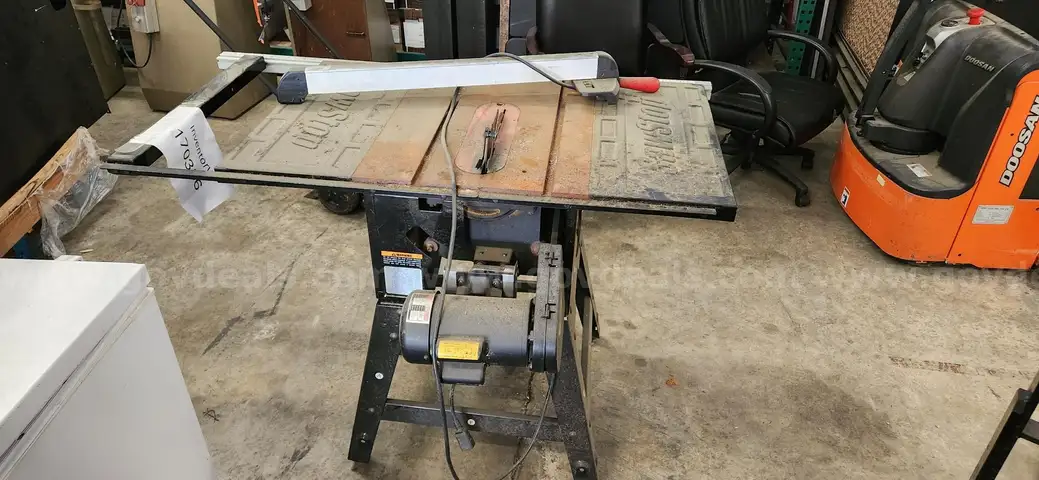 1 Lot of Shop Tools