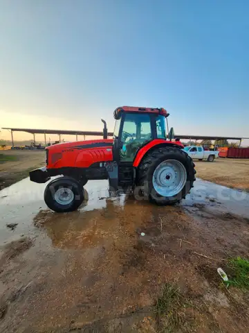 AGCO RT120A 2wd Tractor