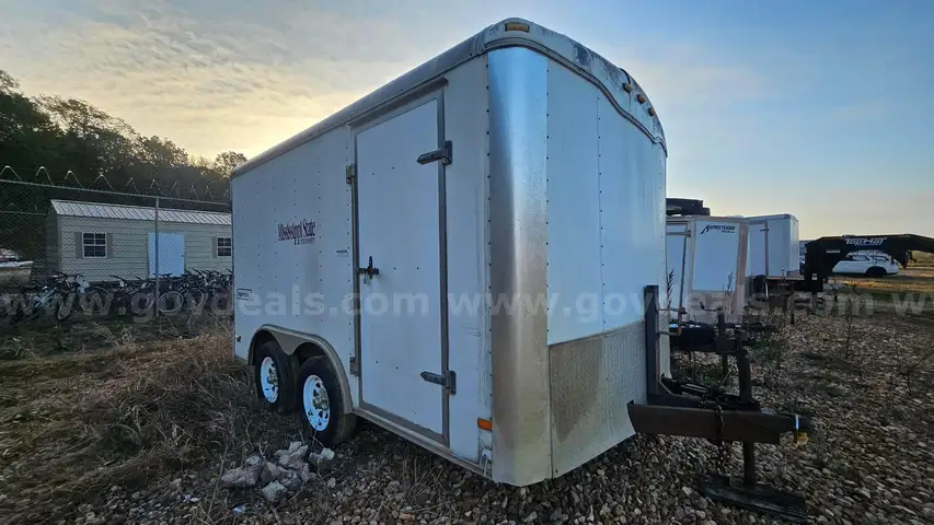 2005 Haulmark Trailer