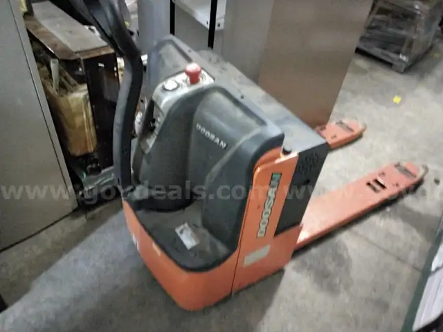 Doosan BW23S-7 Pallet Jack