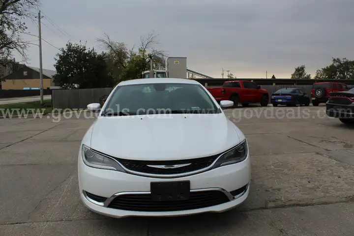 2015 Chrysler 200