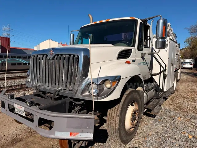 2011 International 7400