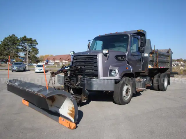 2014 Freightliner 108SD Plow Truck with Wing and Spreader