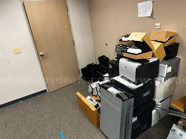 IT December 2025 Lot 04