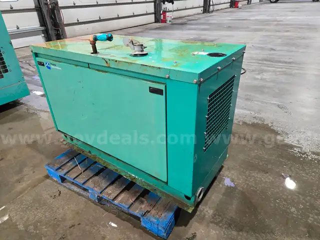 2001 Natural Gas 11.5 KW single phase Generator