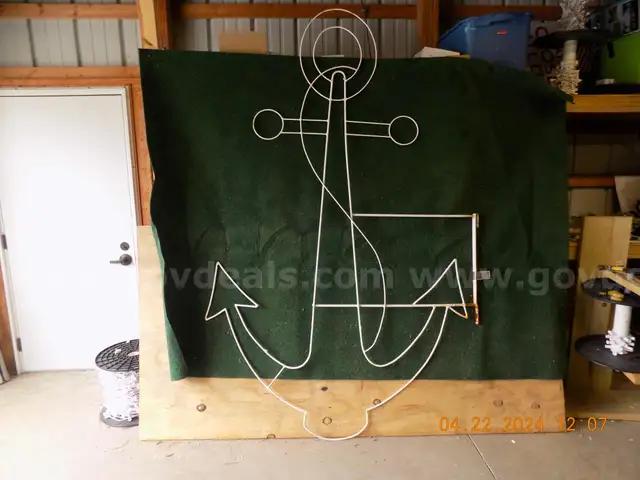 Anchor #5 Christmas Light Fixture