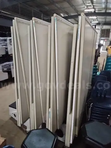 Lot of (4) Wenger Legacy Acoustic Shells