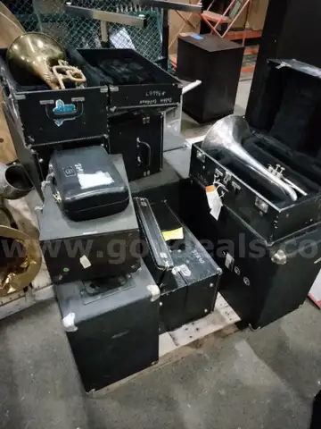 Lot of scrap condition musical instruments