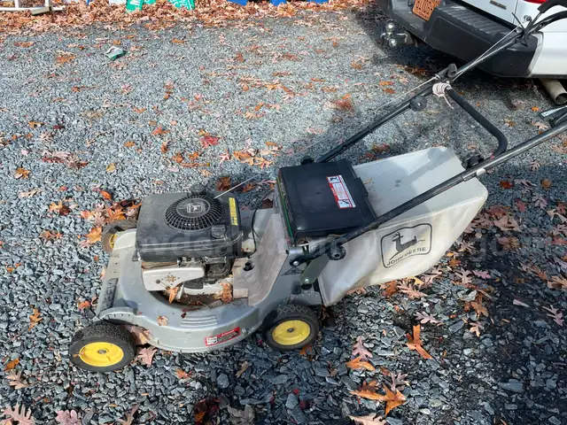 John Deere push mower
