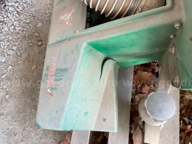 Billy Goat lawn Bagger