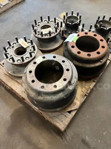 Truck Hubs, Rotors &#x26; Drums