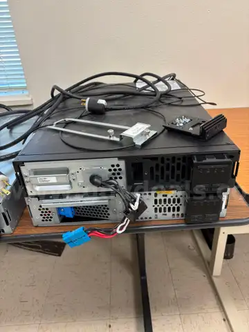 HENCC Lot 26009 UPS Battery Backup Units