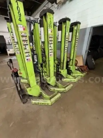 5 Ari-Hetra Mobile Lifts
