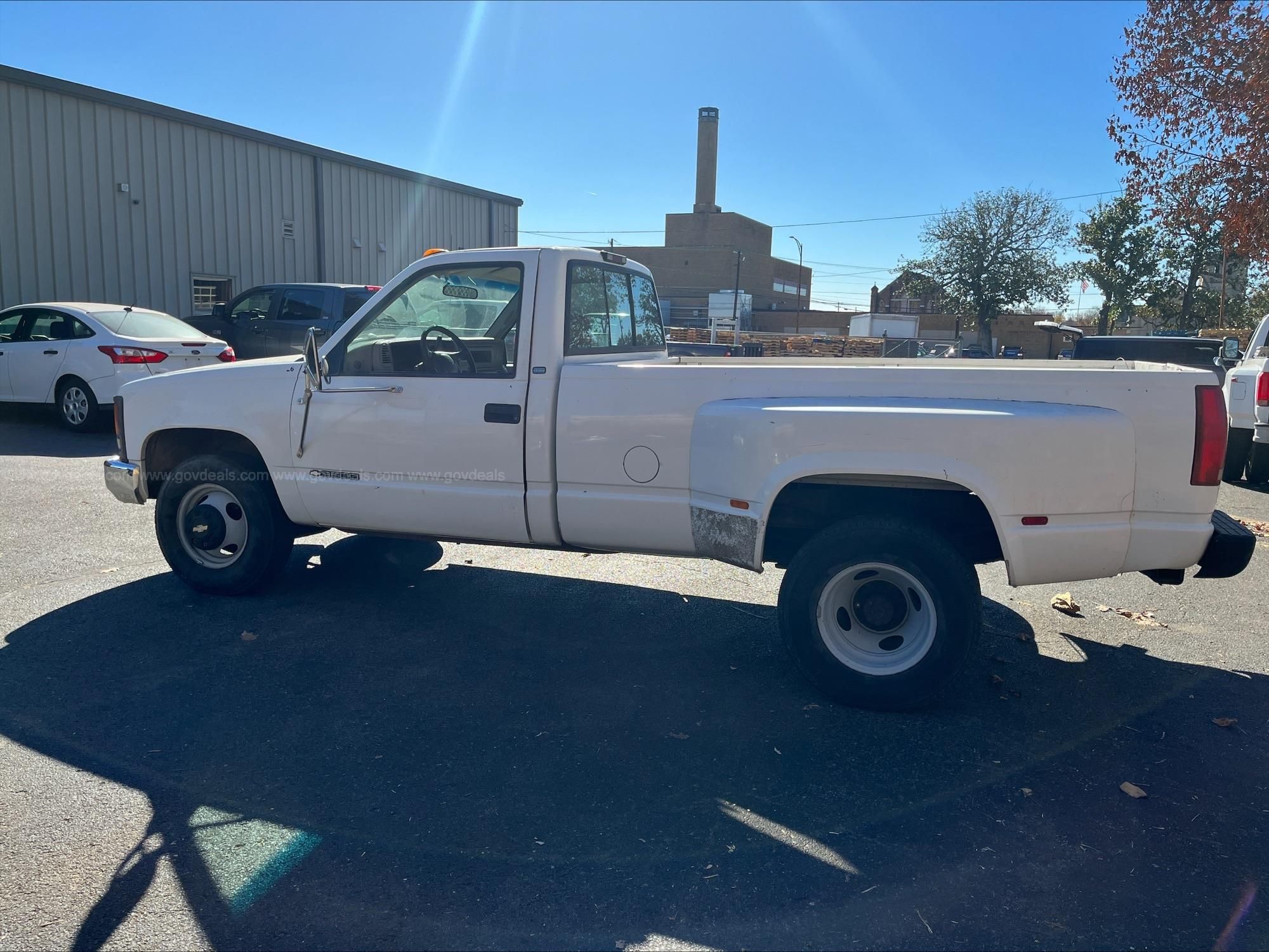 と*し様 最終値引き品　山採りダモニ幹 ダモ3 H190cm W250cm 1998 Chevrolet C/K 3500 TAB 2426 | AllSurplus