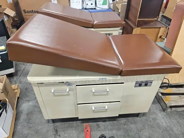 HAMILTON EXAM TABLE #1
