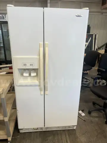WHIRLPOOL REFRIGERATOR 36 X 30D X 69.5T