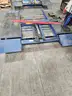 VEHICLE LIFT