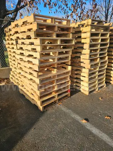 (60) USED WOOD PALLETS (ASSORTED SIZES)