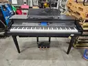 YAMAHA CLAVINOVA ELECTRIC PIANO