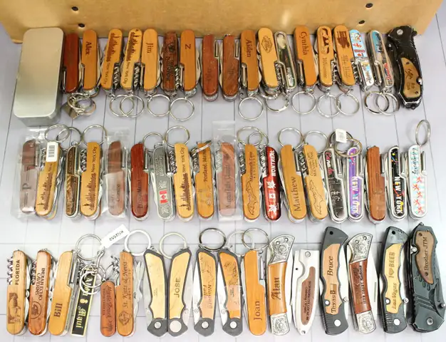 Approx. 11 lbs. of Assorted Title/Name/Location/Etc. Knives,  #34163, **PICK UP ONLY**