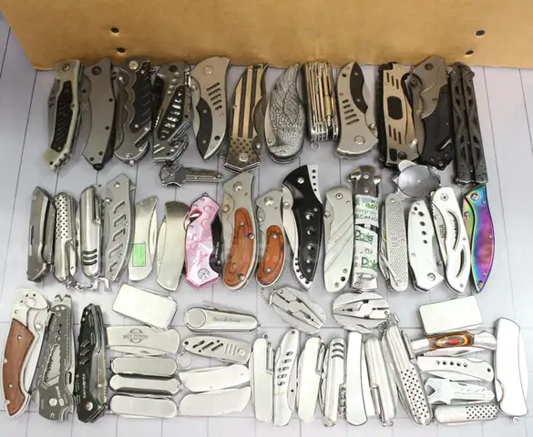 Approximately 11 lbs. of Assorted Silver Tone Knives, #34279, **PICK UP ONLY**