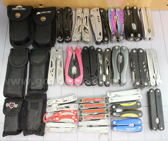 Approx. 11 lbs. of Assorted MULTI-TOOLS, #34286, **PICK UP ONLY**