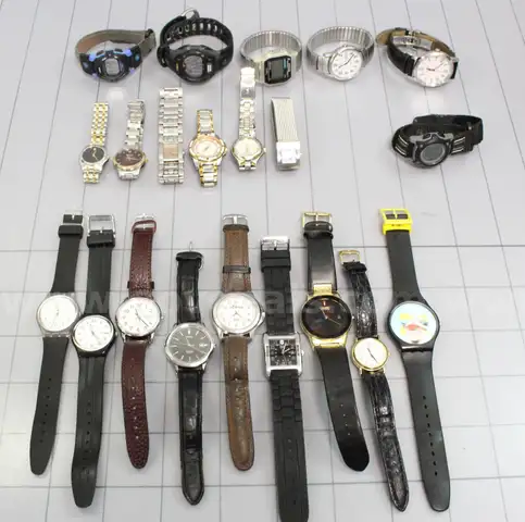 Approx. 2 lbs. of Assorted Brand-name Watches, #33651