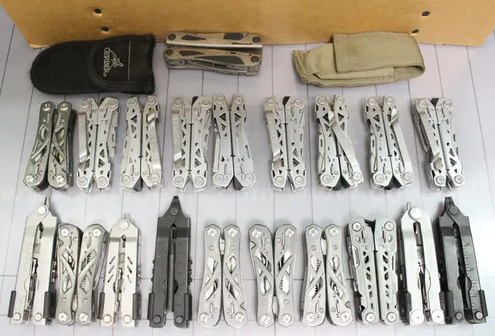 Approx. 10 lbs. of Assorted Gerber Multi-tools, #33998
