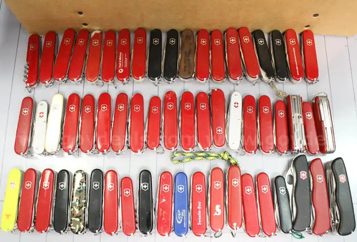 Approx. 10 lbs. Assorted Victorinox/Swiss Army  Knives, #33946