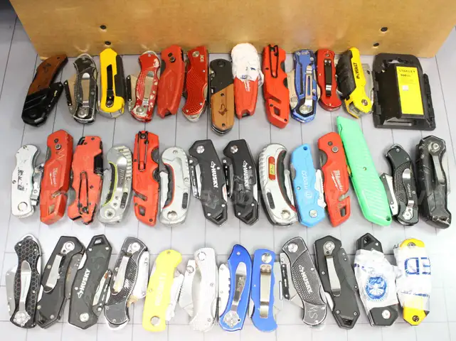 Approx. 11 lbs. of Assorted Box Cutters/Utility Knives, #34768