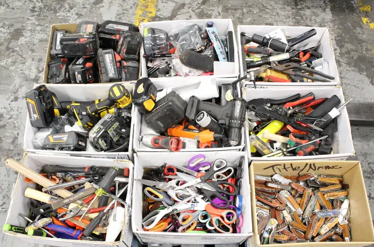 1 Skid of Assorted Knives/Multi-tools/Tools/Etc., #34800, **PICK UP ONLY** **SKID NOT INCLD**