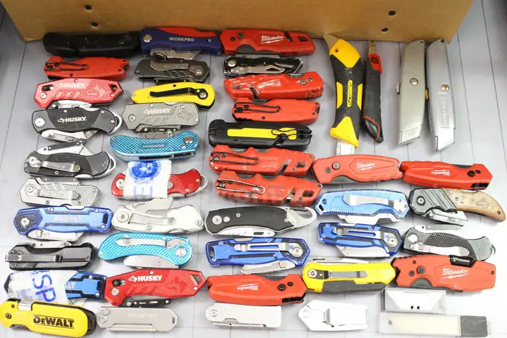 Approx. 11 lbs. of Assorted Box Cutters/Utility Knives, #35047