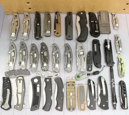 Approximately 6 lbs. of Assorted Gerber Knives/etc., #34211