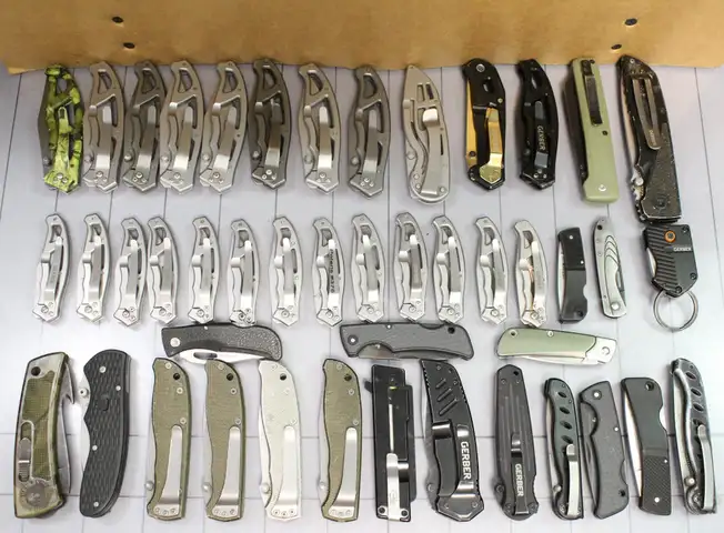 Approximately 6 lbs. of Assorted Gerber Knives/etc., #34335