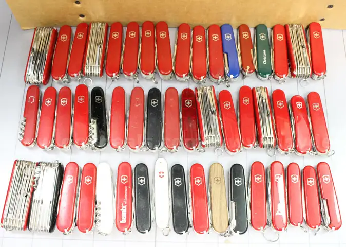 Approximately 10 lbs. Assorted Victorinox/Swiss Army  Knives, #34591
