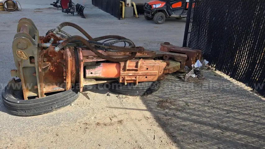 Dedicated Volvo Attachement