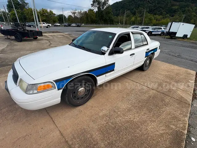 2010 Ford Crown Victoria