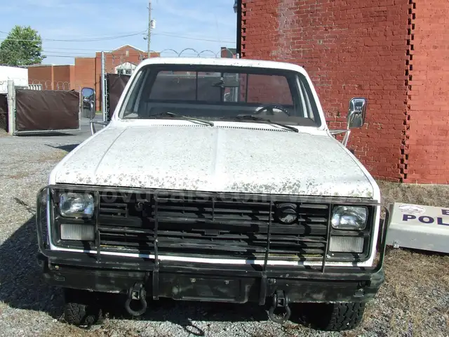 1984 Chevrolet D30