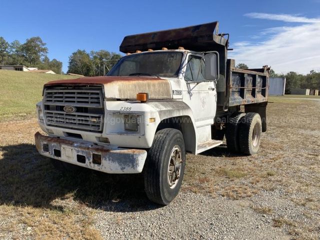 1989 Ford Dump Truck K74 (157889 NM) | AllSurplus