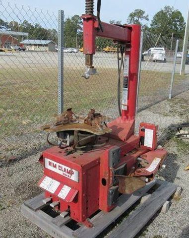 COATS 5040A TIRE CHANGER (175404 NM DOT) | AllSurplus