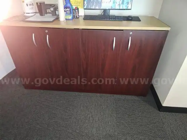 Office Furniture (201676 TW)